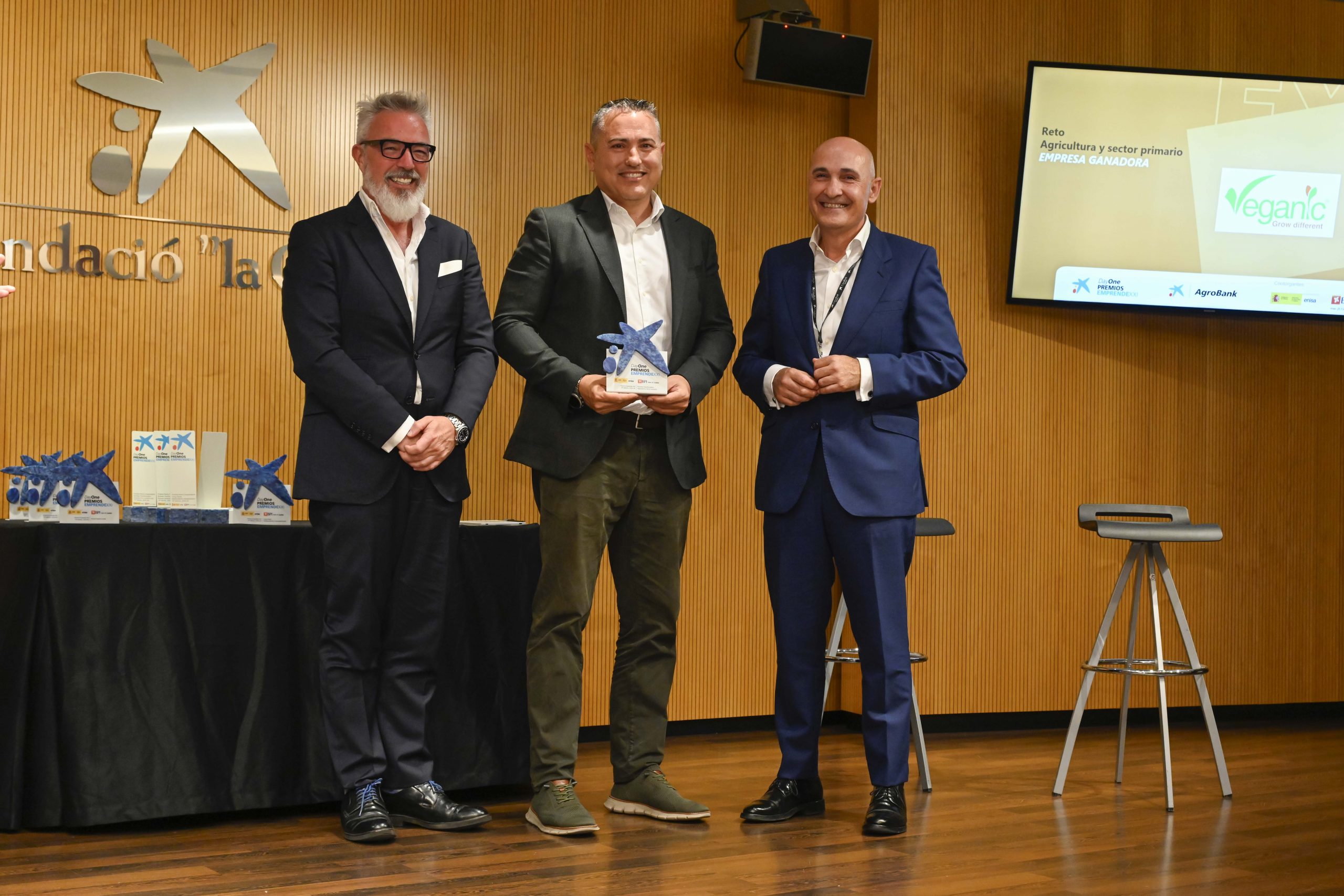 Veganic – Ganador 2025 Premio Reto Agricultura, ganadería, pesca, silvicultura e industria relacionada