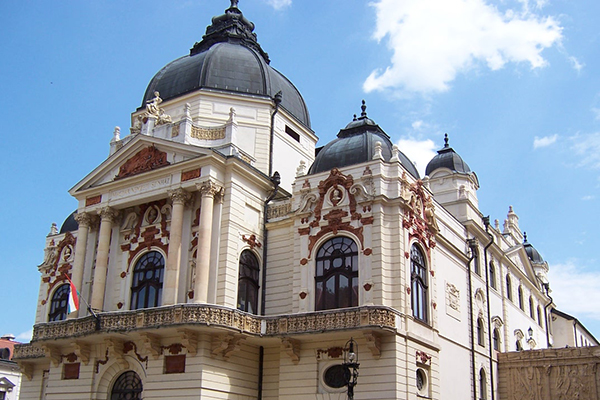 teatro-nacional-de-pecs-ok
